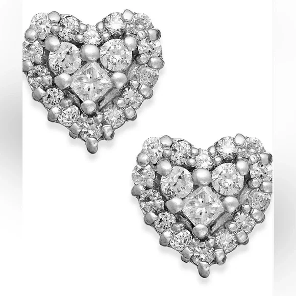 EFFY COLLECTION EFFY DIAMOND HEART STUD EARRINGS - Picture 1 of 2